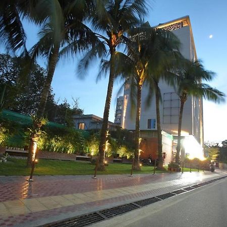 Empyrean Dhaka City Centre Extérieur photo