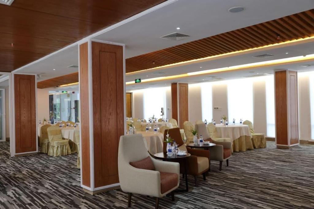 Empyrean Dhaka City Centre Extérieur photo